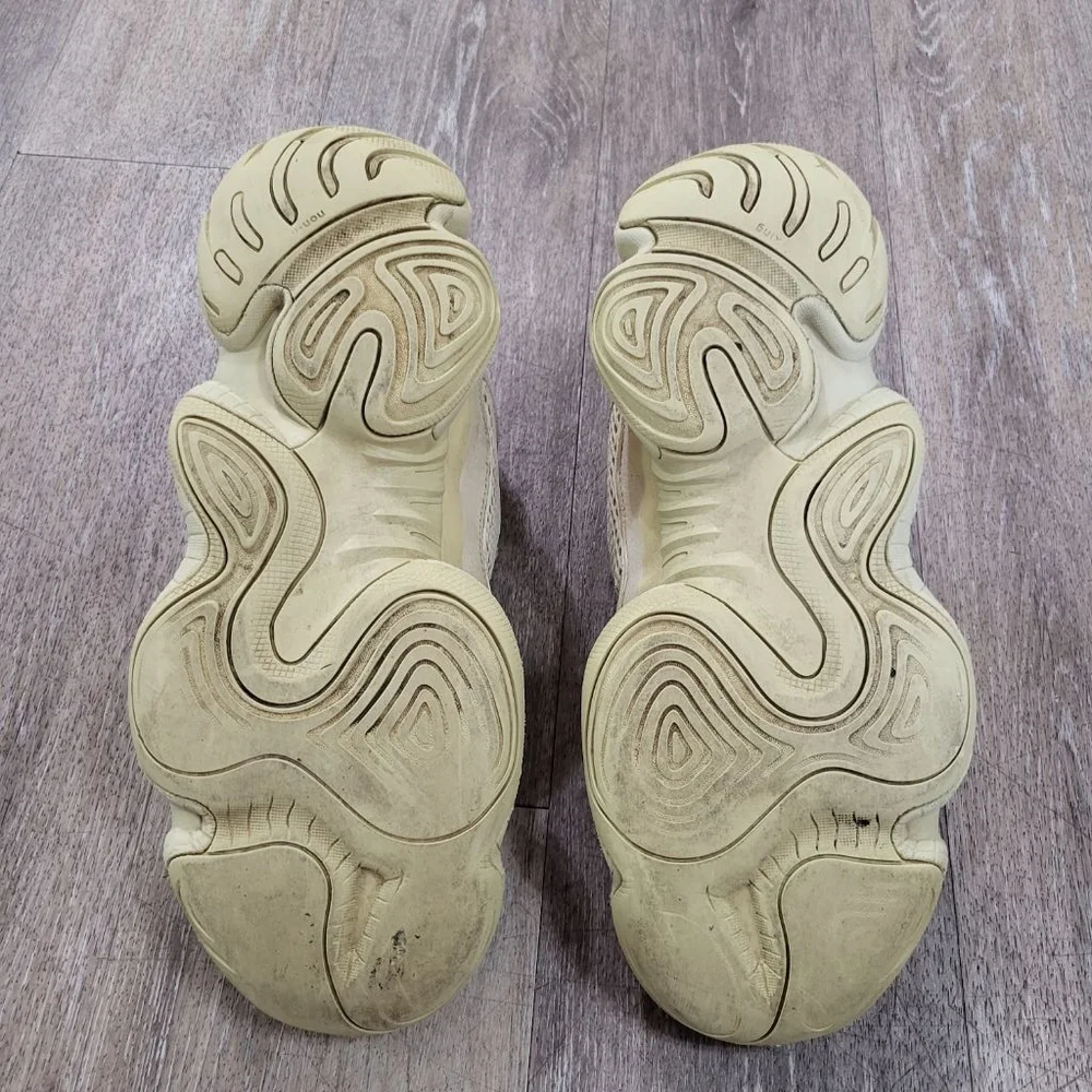 Men's Adidas Yeezy 500‎ Sneakers Beige Size Unknown